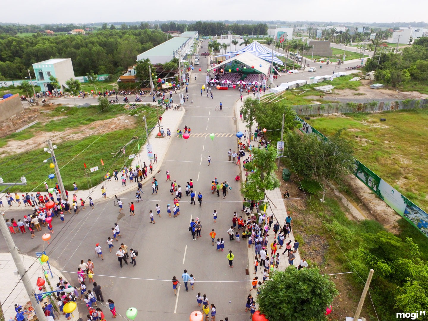 Sự góp mặt của nhiều dự án lớn thu hút sức mua đất nền vùng ven Sài Gòn tăng cao