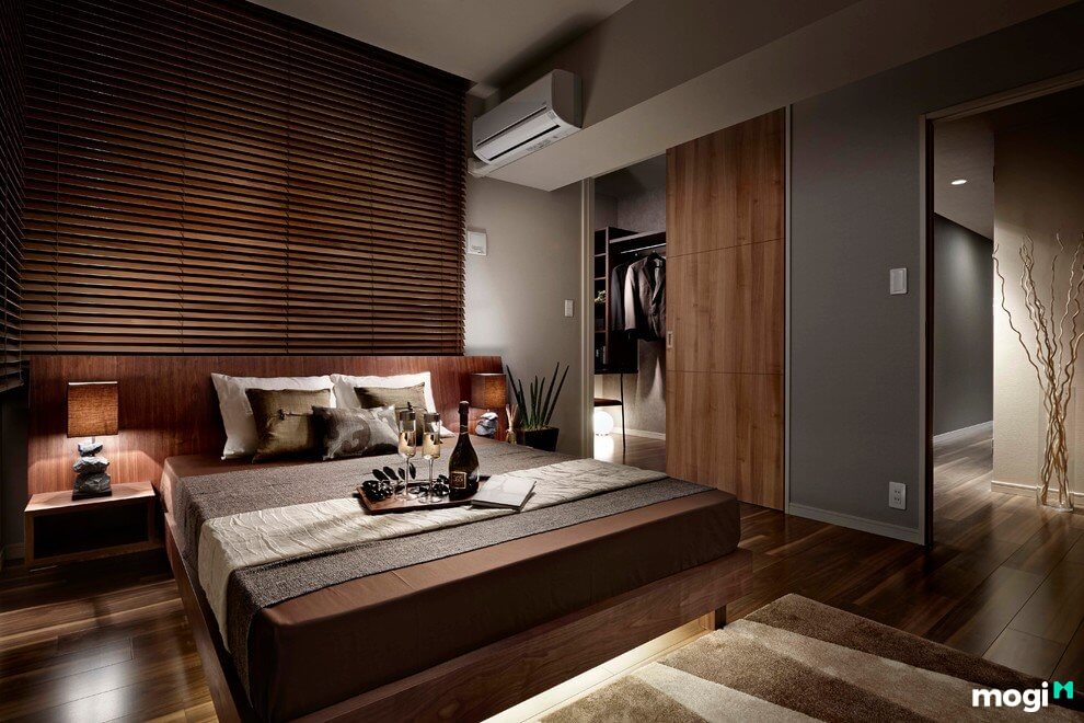 Sàn gỗ và mành tre cũng là một lựa chọn rất tuyệt cho phòng ngủ