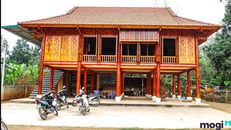 Xây nhà 2 tầng bằng sàn bê tông nhẹ giá siêu rẻ tại Thạch Thất, Hà Nội