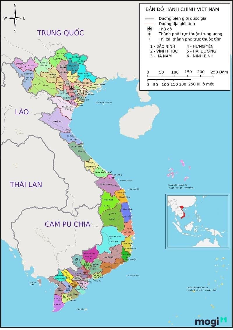 Trong bản đồ Việt Nam thể hiện chi tiết địa lý và giao thông của 63 tỉnh thành.