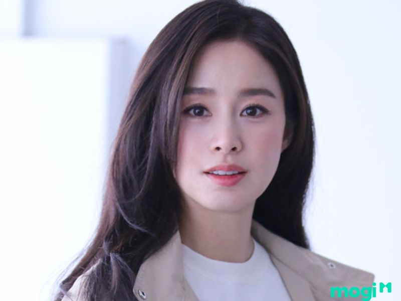 Nữ diễn viên Kim Tae-hee