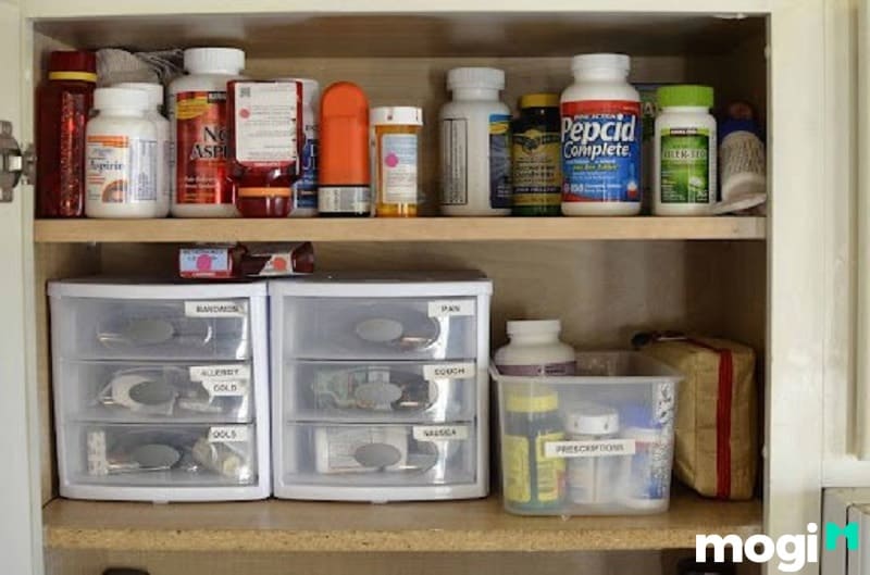 Sử dụng Pallet làm tủ thuốc gia đình giúp bạn thuận tiện hơn khi sử dụng