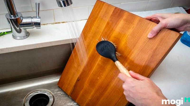 Cách vệ sinh thớt gỗ