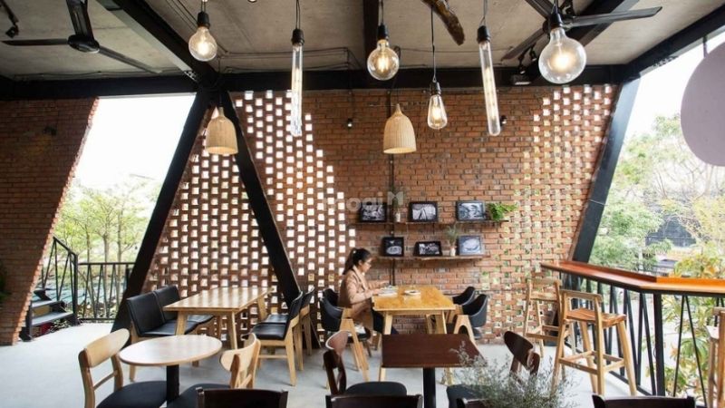 Trang trí trần quán cafe bằng bê tông độc đáo 
