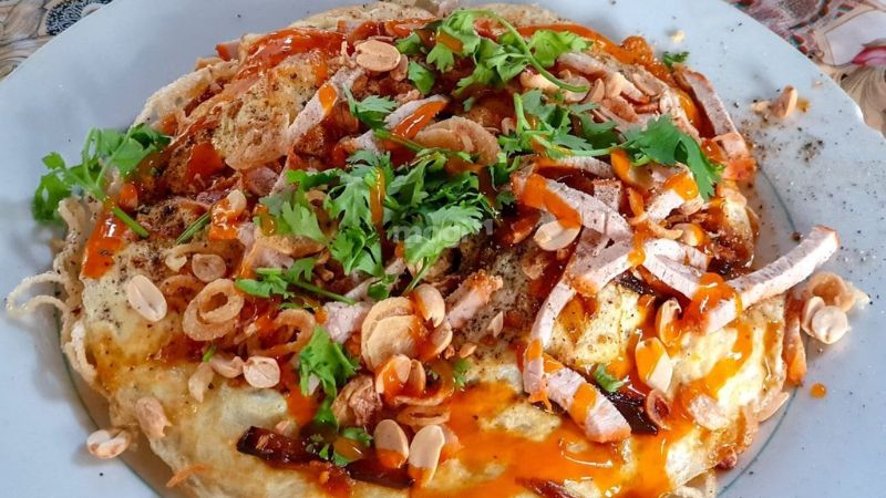 Pizza hủ tiếu