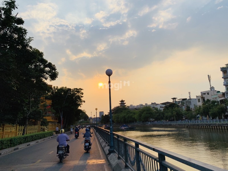 Giá thuê phòng trọ đường Hoàng Sa Quận 3 được đánh giá là ổn định, phù hợp