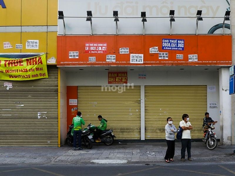 Thương lượng giá thuê mặt bằng để tiết kiệm chi phí