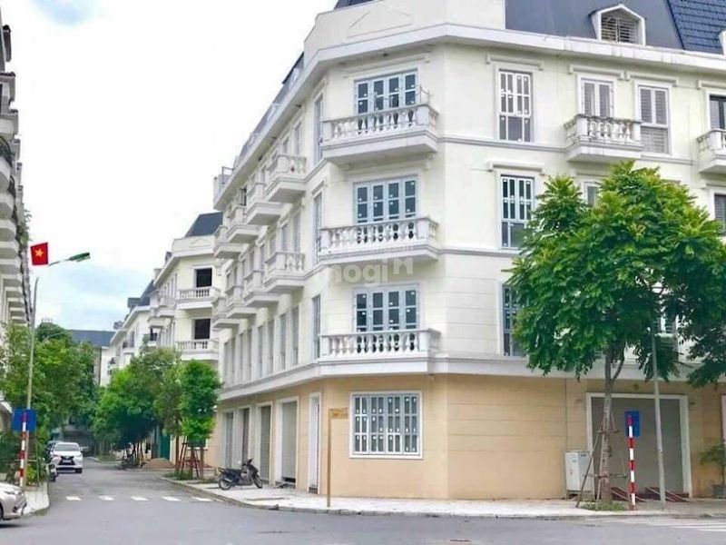 Giá mua nhà tại khu vực này không rẻ nhưng xứng đáng với những tiện ích mà nó mang lại