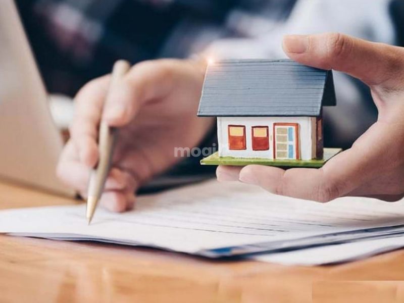 Cần đọc kỹ hợp đồng trước khi ký kết