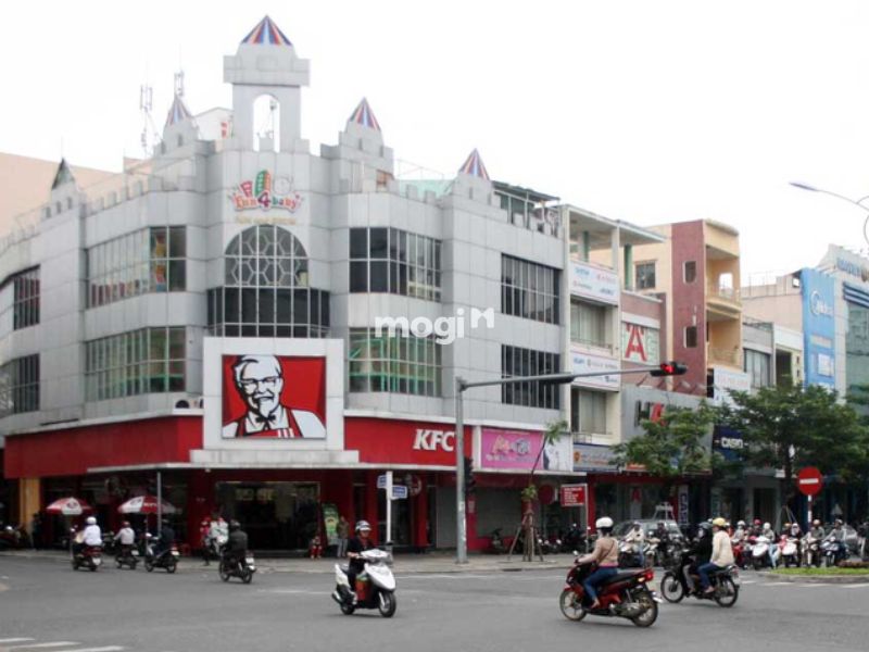 Đa dạng tiện ích lân cận