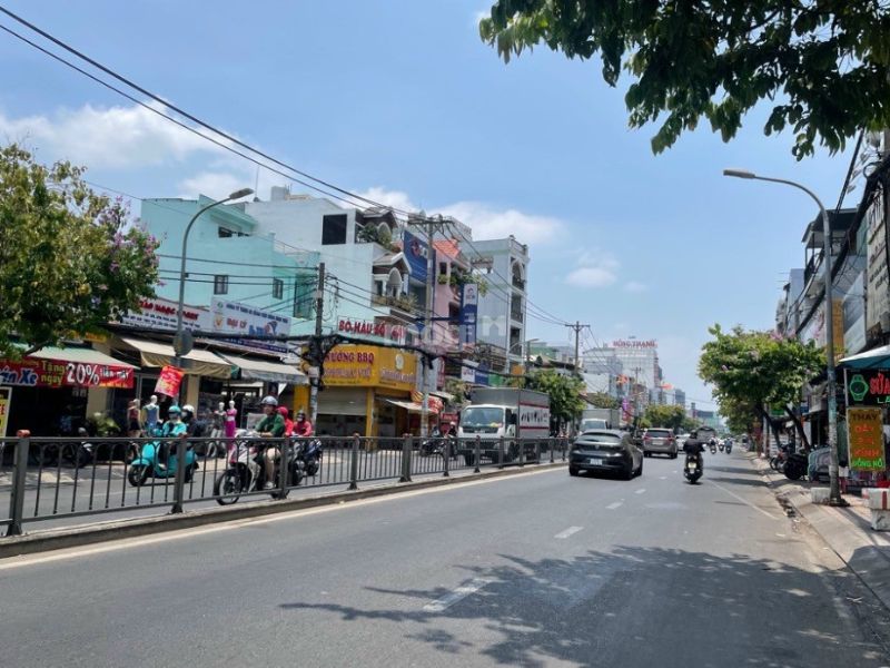 Mua nhà mặt tiền đường Bà Hòm quận 6 tại Mogi.vn