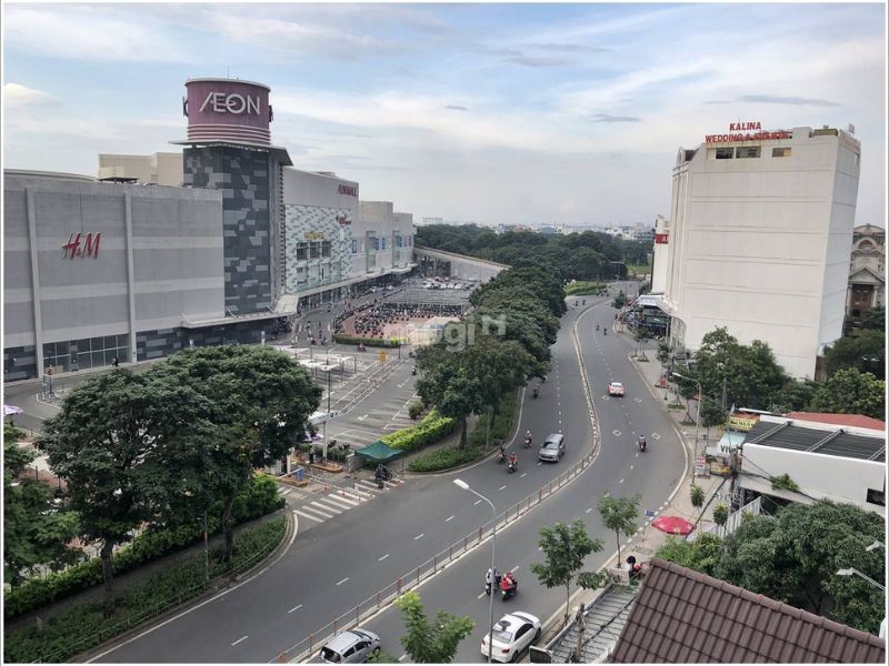 Hạ tầng giao thông đường Bờ Bao Tân Thắng