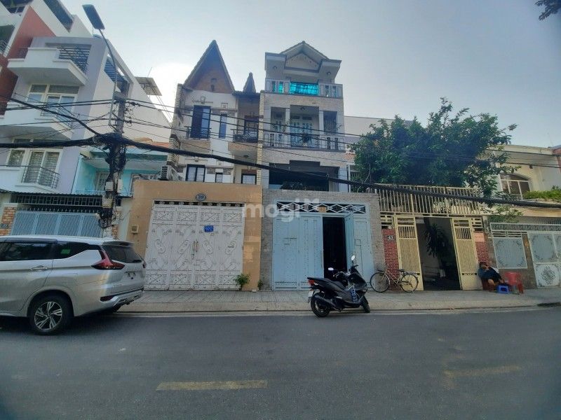 Nhà mặt tiền ở đường Lam Sơn đang rao bán