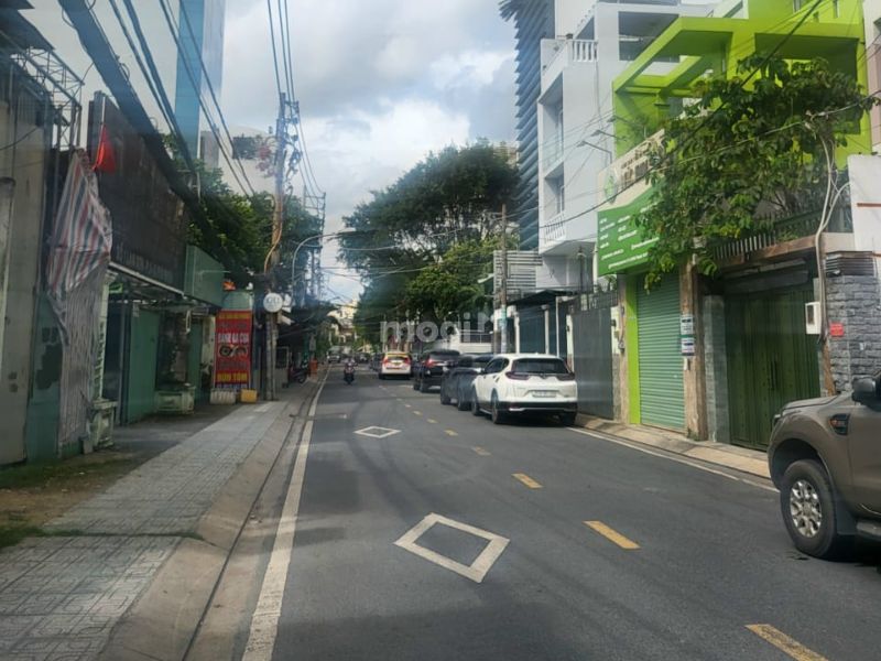 Đường Lam Sơn, Quận Phú Nhuận, TPHCM