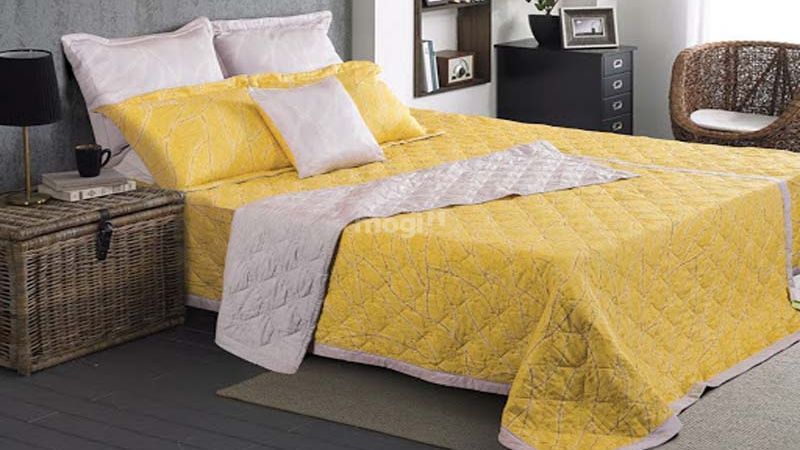 Người mạng kim ngủ quay đầu hướng nào tốt cho phong thủy, tài lộc? 3 Bộ chăn ga gối nệm