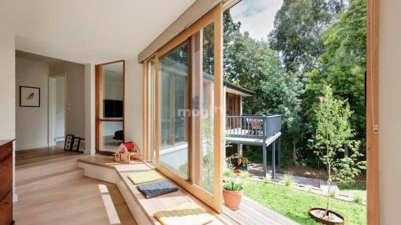 Cho ánh sáng đi vào nhà