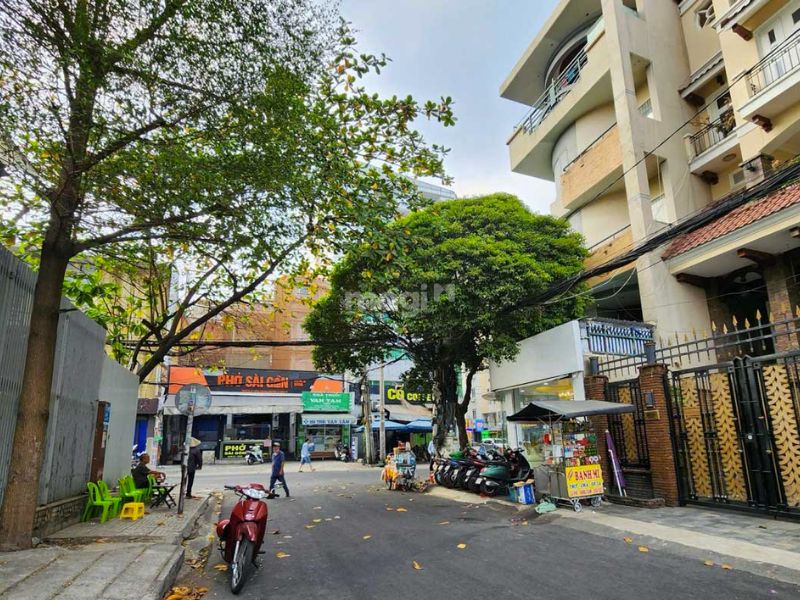 tìm phòng trọ quận 10 đường lê hồng phong