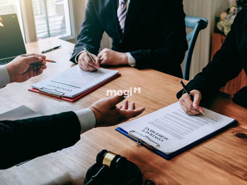 Kiểm tra kỹ hợp đồng mua bán