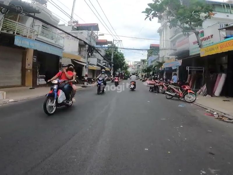 Cơ sở hạ tầng