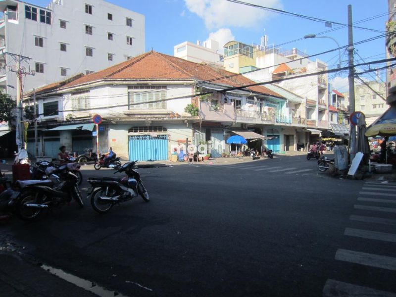 Nhà tại đường Trần Tuấn Khải, quận 5, TP.HCM