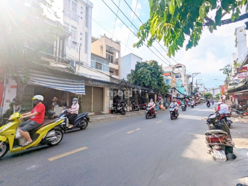 Tổng quan thông tin mua bán nhà mặt tiền đường Tôn Đản