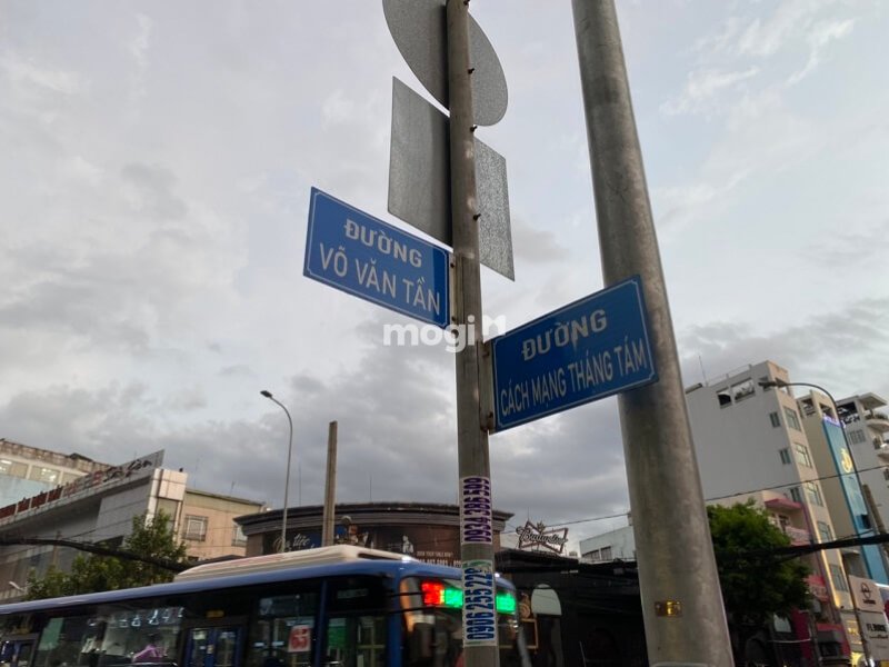 Thị trường mua bán nhà đường CMT8, Quận 3