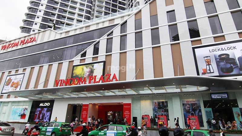 Top 7 trung tâm thương mại Nha Trang lớn nhất nên ghé thăm 1 Vincom Plaza Lê Thánh Tôn