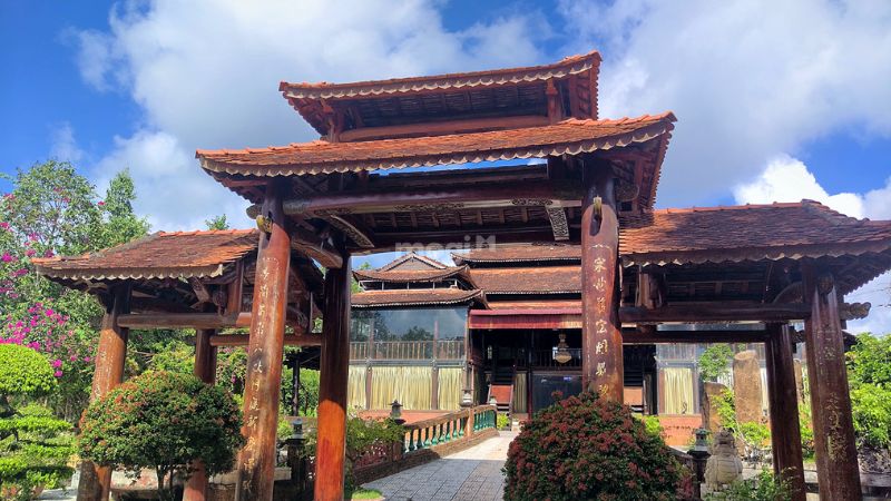 Bến xe Hậu Nghĩa ở đâu? Thông tin các nhà xe và tuyến dịch vụ 5 Các địa điểm du lịch nổi tiếng nằm gần bến xe Hậu Nghĩa