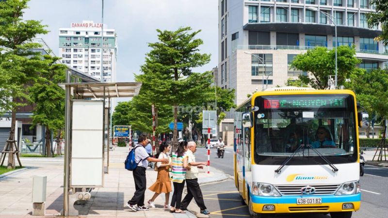 Bến xe khách Đà Nẵng ở đâu? Các tuyến xe hoạt động tại bến xe 4 Có nhiều tuyến xe buýt trung chuyển qua bến xe khách Đà Nẵng