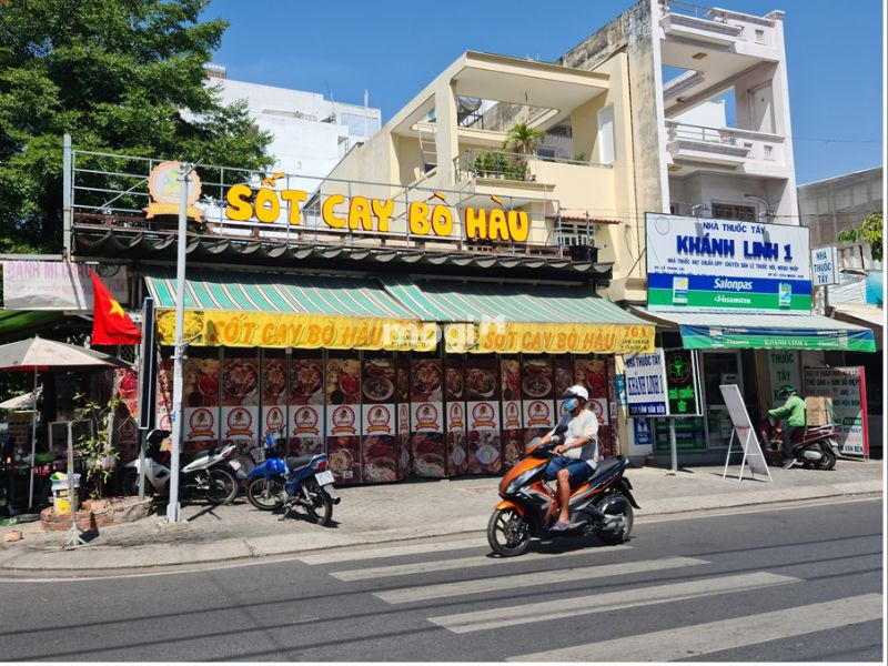 Cho thuê nhà nguyên căn đường Lâm Văn Bền giá rẻ