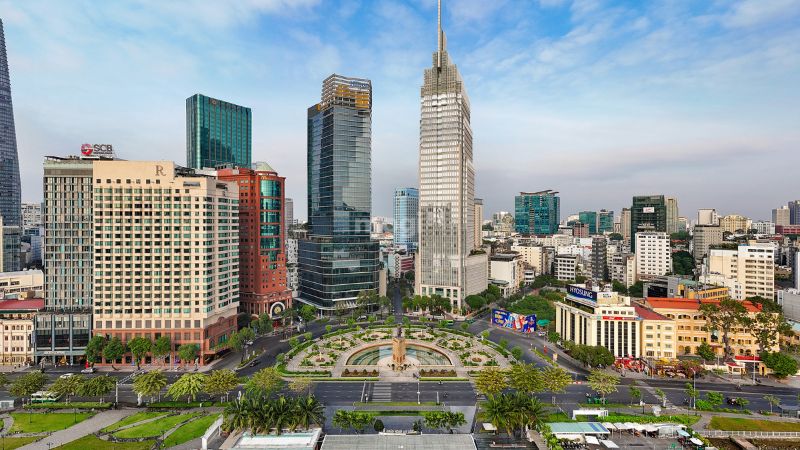 Giá nhà đất Quận 1 sau sáp nhập: Biến động & dự báo mới nhất 2025 4 Các yếu tố ảnh hưởng đến giá nhà đất Quận 1 sau sáp nhập