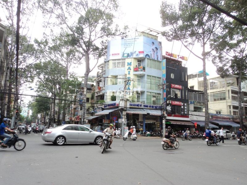 Kiểm tra an ninh khu vực trước khi thuê