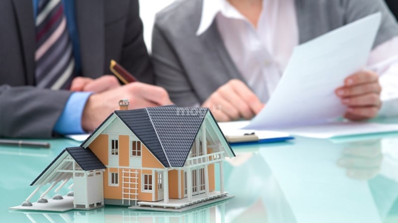 Xu hướng thuê mặt bằng kinh doanh trong hẻm: Giải mã nguyên nhân 6 Thương lượng hợp đồng khôn ngoan, tránh điều khoản bất lợi