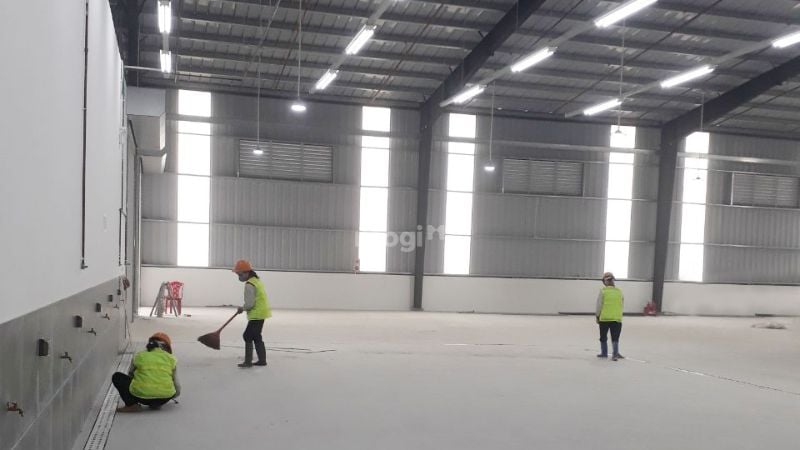 Giá cho thuê nhà xưởng phụ thuộc vào nhiều yếu tố như vị trí, diện tích, tiện ích đi kèm