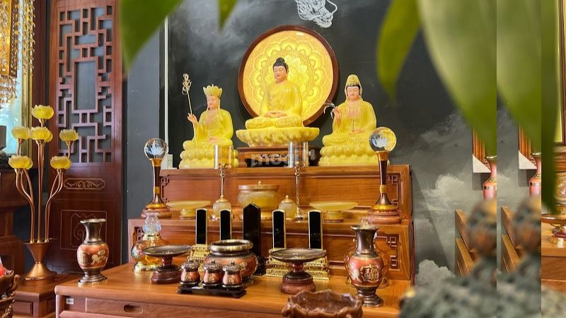 Tầng trên cùng thường là vị trí đặt tượng Phật (Nguồn: Tuệ Tự Tâm)