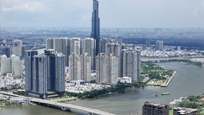 Nhà đầu tư phía Bắc săn lùng bất động sản phía Nam