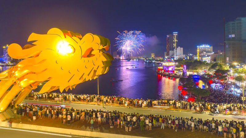 Bất động sản miền Trung khởi sắc, nhộn nhịp nguồn vốn và dự án mới 6 Sự phục hồi của du lịch tiếp sức cho đà tăng trưởng của bất động sản miền Trung.