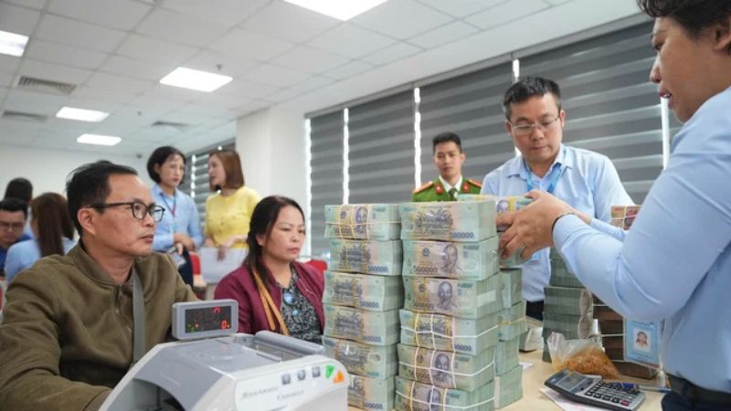 Đền bù thu hồi đất.