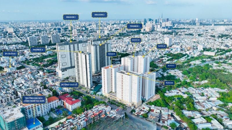 Topaz City ọa lạc tại 2 mặt tiền đường Cao Lỗ, Tạ Quang Bửu, Quận 8, TP.HCM