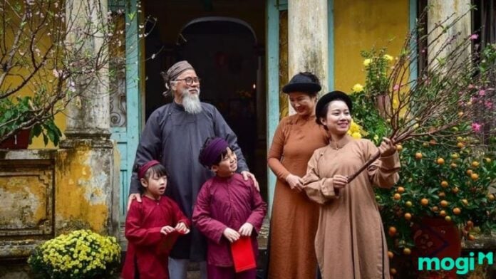 Tuổi xông đất 2026