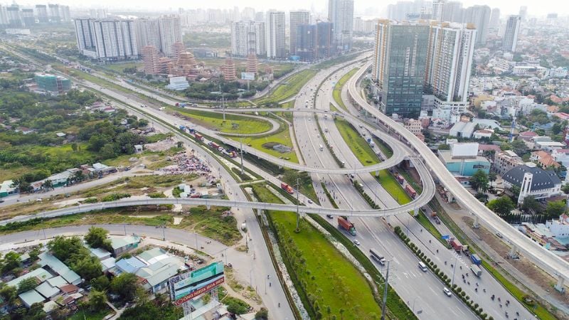 Toàn cảnh 4 dự án hạ tầng sắp triển khai tại TP.HCM cập nhật năm 2026 2 TP.HCM đồng loạt khởi công các dự án nghìn tỷ