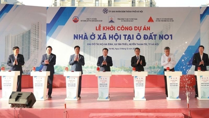 Chủ đầu tư và các cơ quan ban ngành tại lễ khởi công dự án 