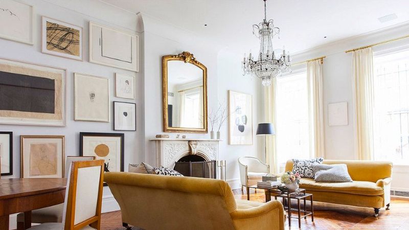 gương thuộc hành Kim và có khả năng phản chiếu, khuếch đại