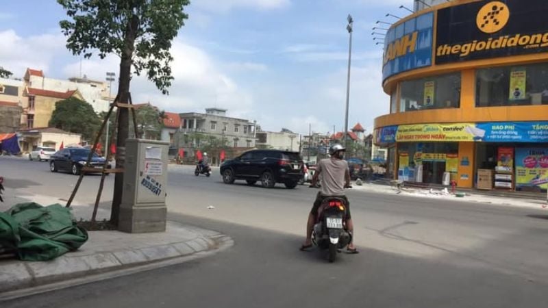 Ngã tư Núi Đèo ở đâu? Cập nhật thông tin và tiềm năng đầu tư BĐS 4 Môi trường sống và giao thông tại Ngã tư Núi Đèo khá nhộn nhịp