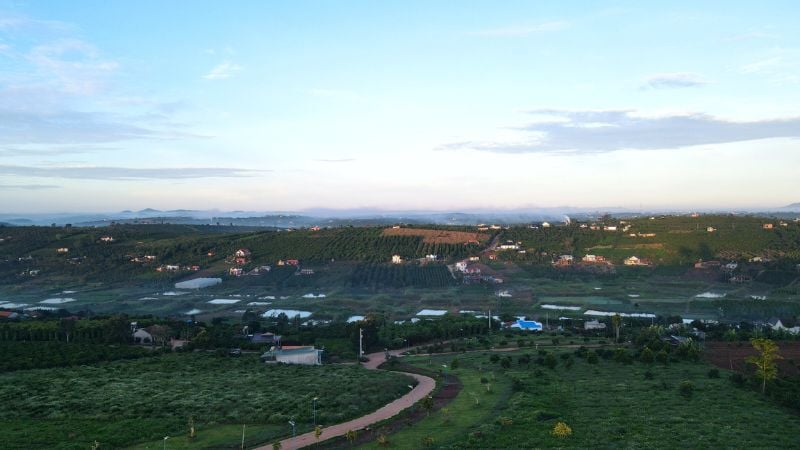 Bất động sản vùng ven Đà Lạt: Có nên đầu tư giai đoạn 2026? 2 Tổng quan thị trường bất động sản Đà Lạt hiện nay