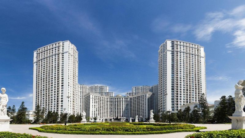 Top 10 khu đô thị đáng sống nhất Hà Nội cập nhật mới nhất 2026 5 Royal City nằm trên đường Nguyễn Trãi (quận Thanh Xuân)
